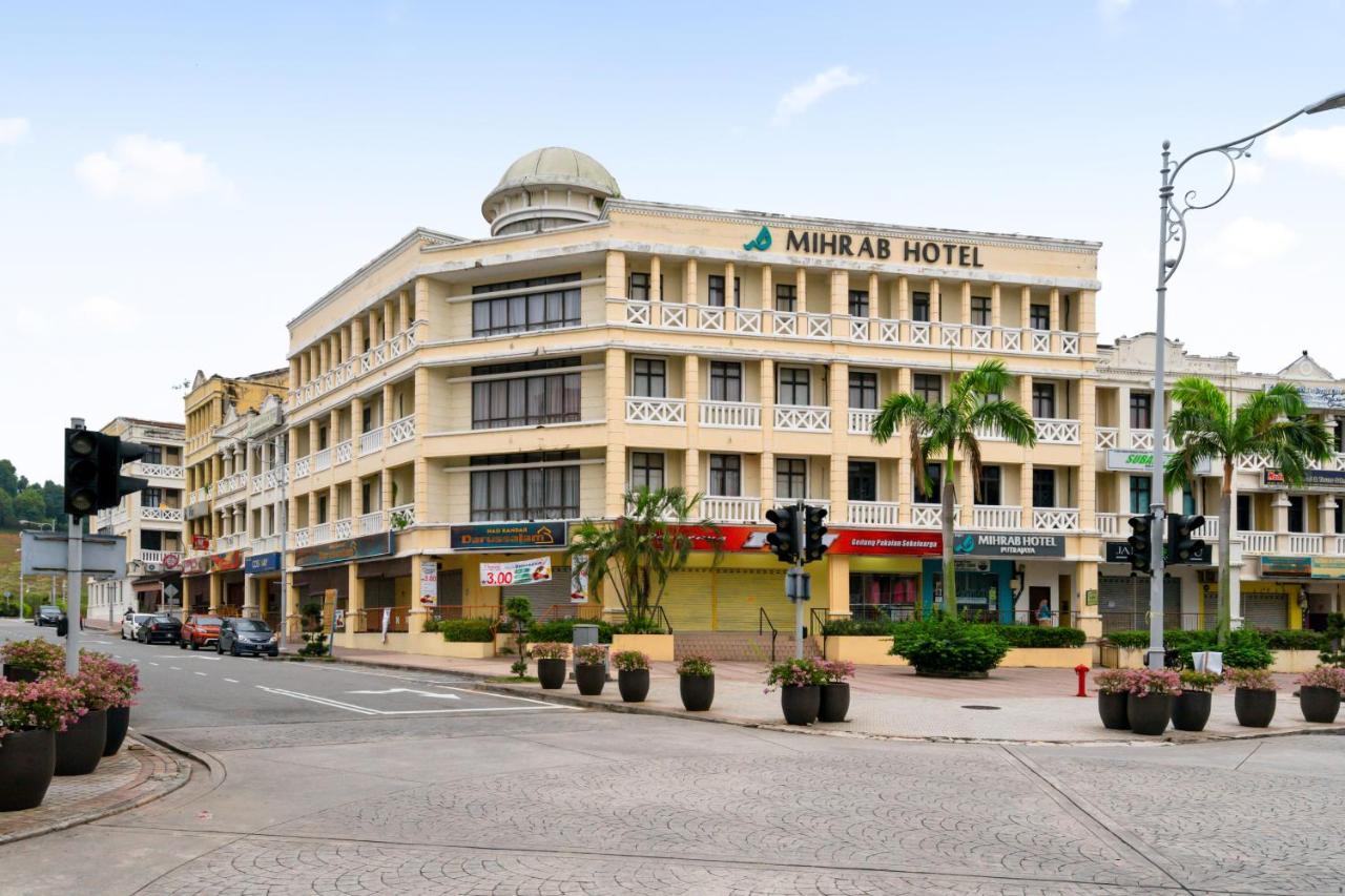 Mihrab Hotel Putrajaya Ngoại thất bức ảnh